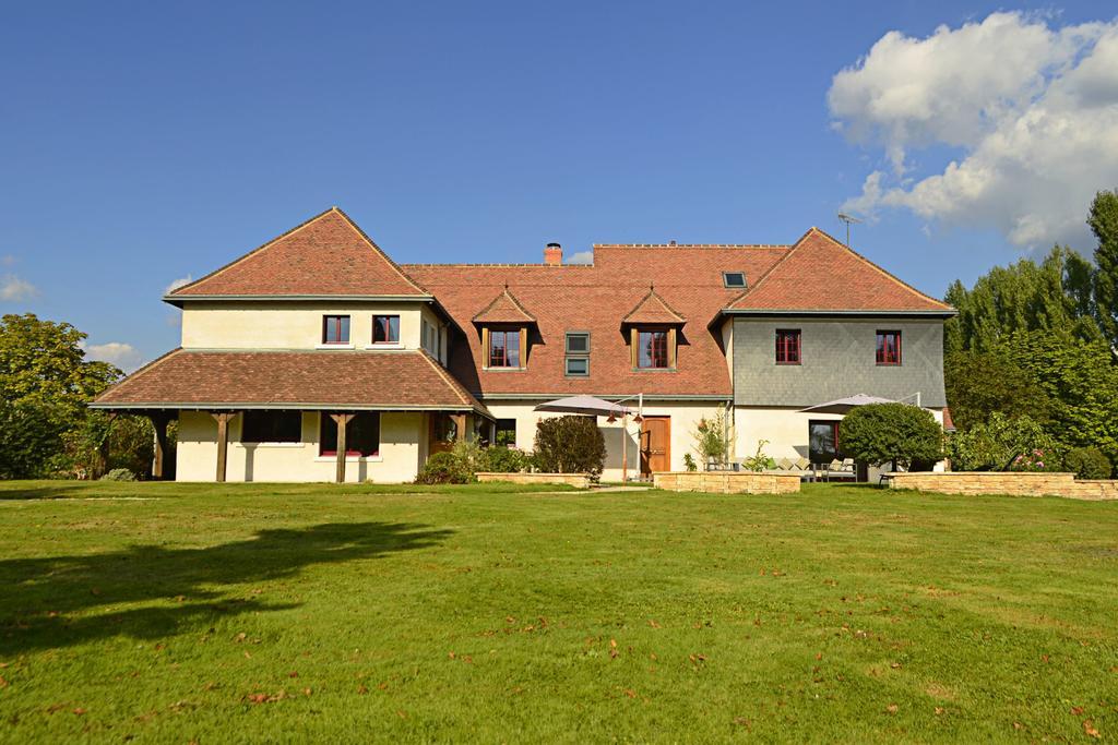 Le Clos Leonard Amboise Exterior foto