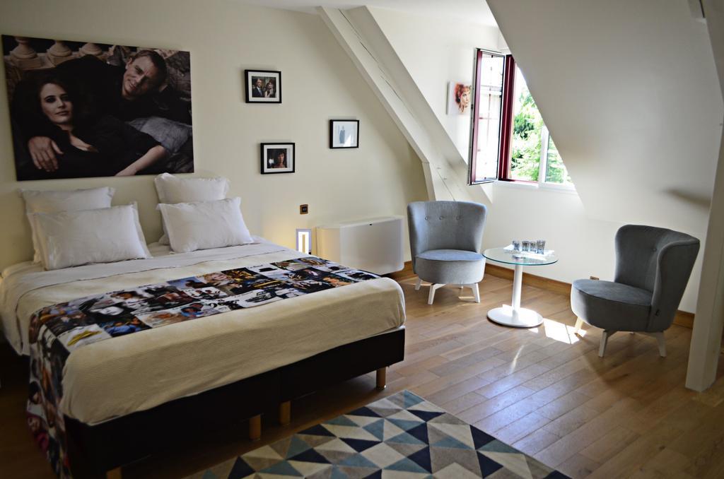 Le Clos Leonard Amboise Exterior foto
