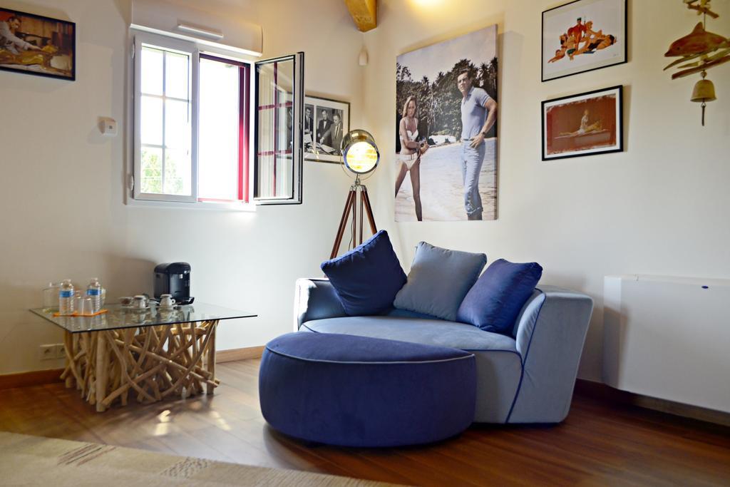 Le Clos Leonard Amboise Exterior foto