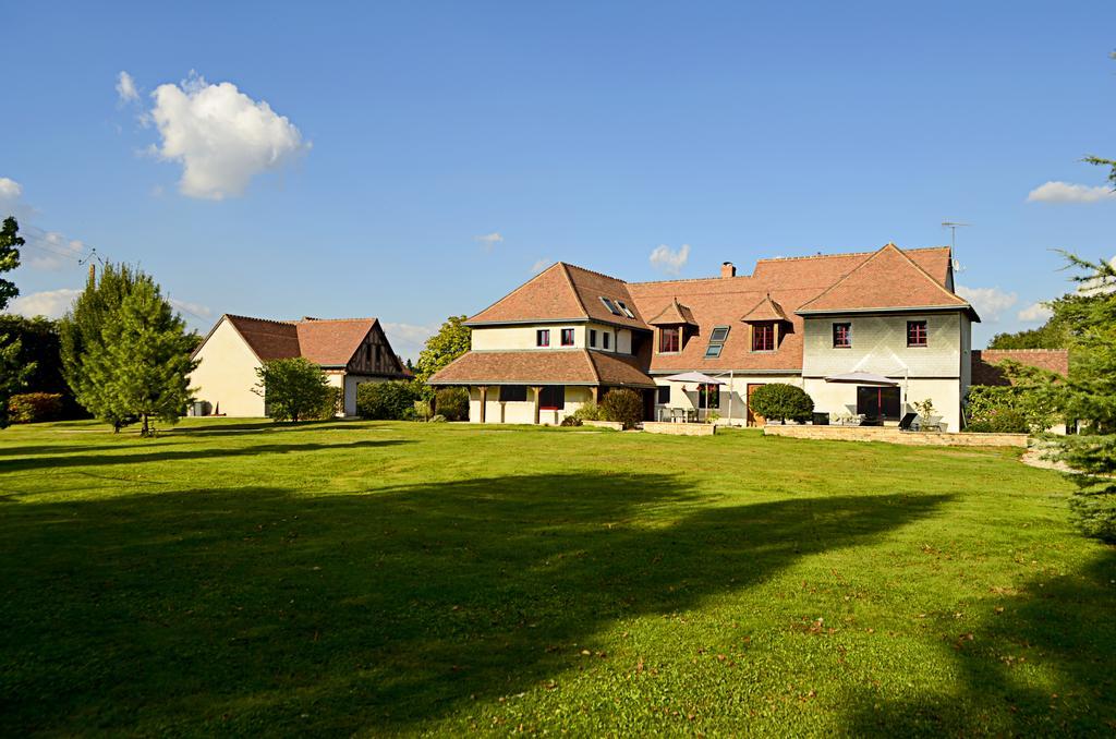 Le Clos Leonard Amboise Exterior foto