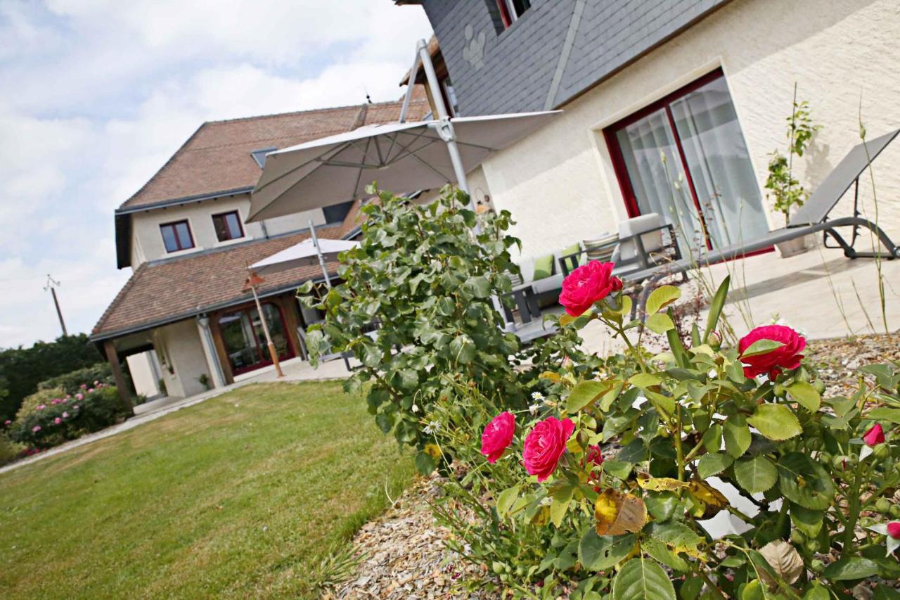 Le Clos Leonard Amboise Exterior foto